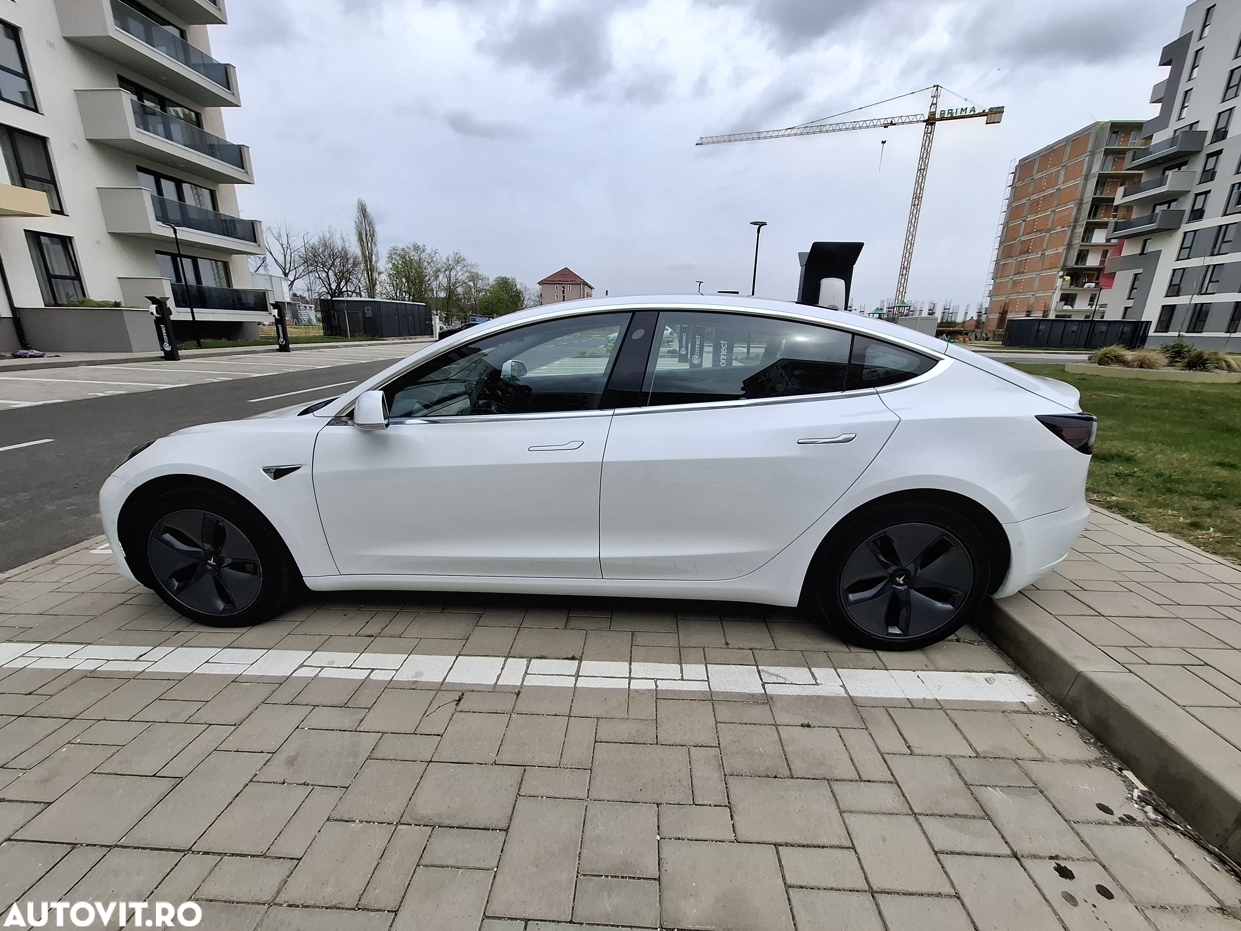 Tesla Model 3 AWD Dual Motor - 4