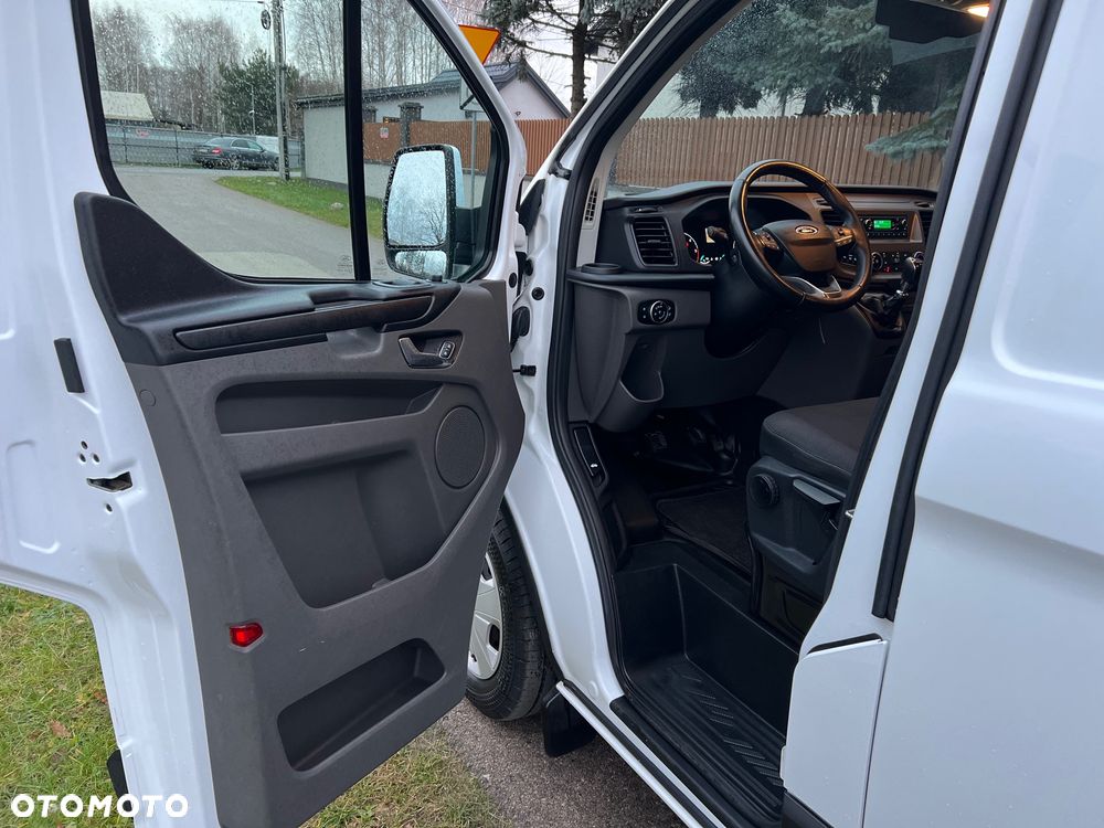 Ford Transit Custom - 34