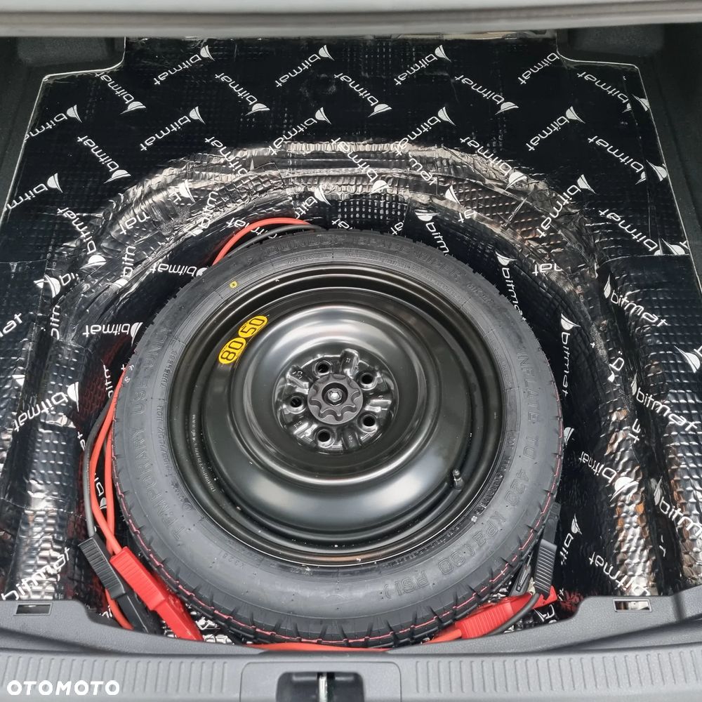 Toyota Camry 2.5 Hybrid Prestige CVT - 18