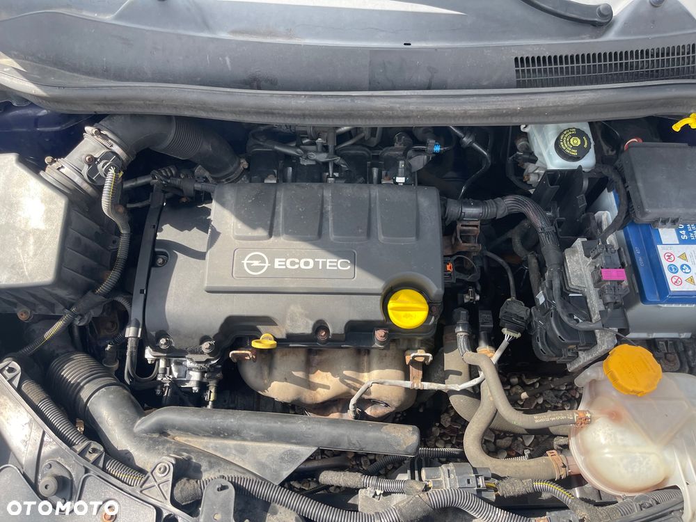 Opel Corsa 1.2 16V Enjoy - 16