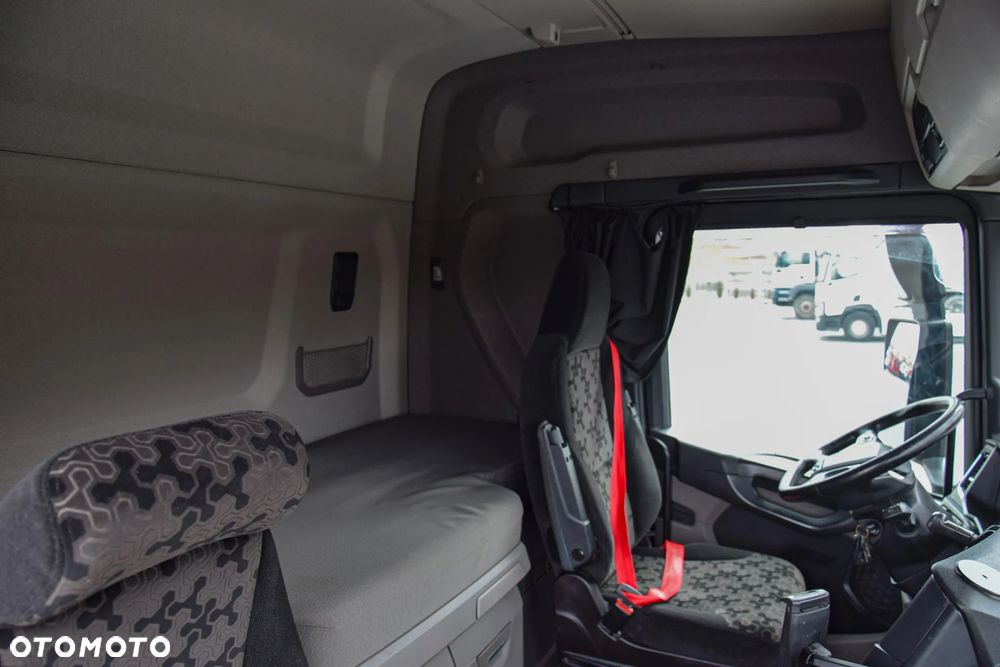 Scania R450 / EURO 6 / HYDRAULIKA / RETARDER / ACC / KLIMA / ALUFELGI / LEDY / SERWISOWANA / SPROWADZONA - 34