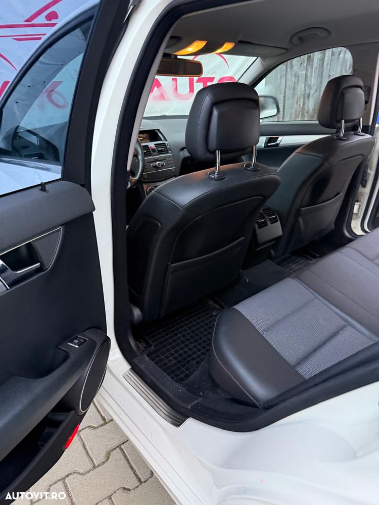 Mercedes-Benz C 200 Avantgarde Edition - 34