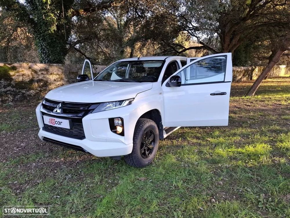 Mitsubishi L200 2.3 DI-D Club Invite 4WD - 20