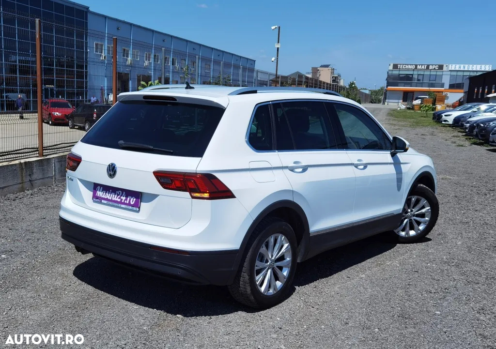 Volkswagen Tiguan 2.0 TDI SCR (BlueMotion Technology) DSG Comfortline - 4