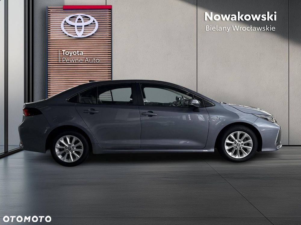 Toyota Corolla 1.8 Hybrid Comfort - 6