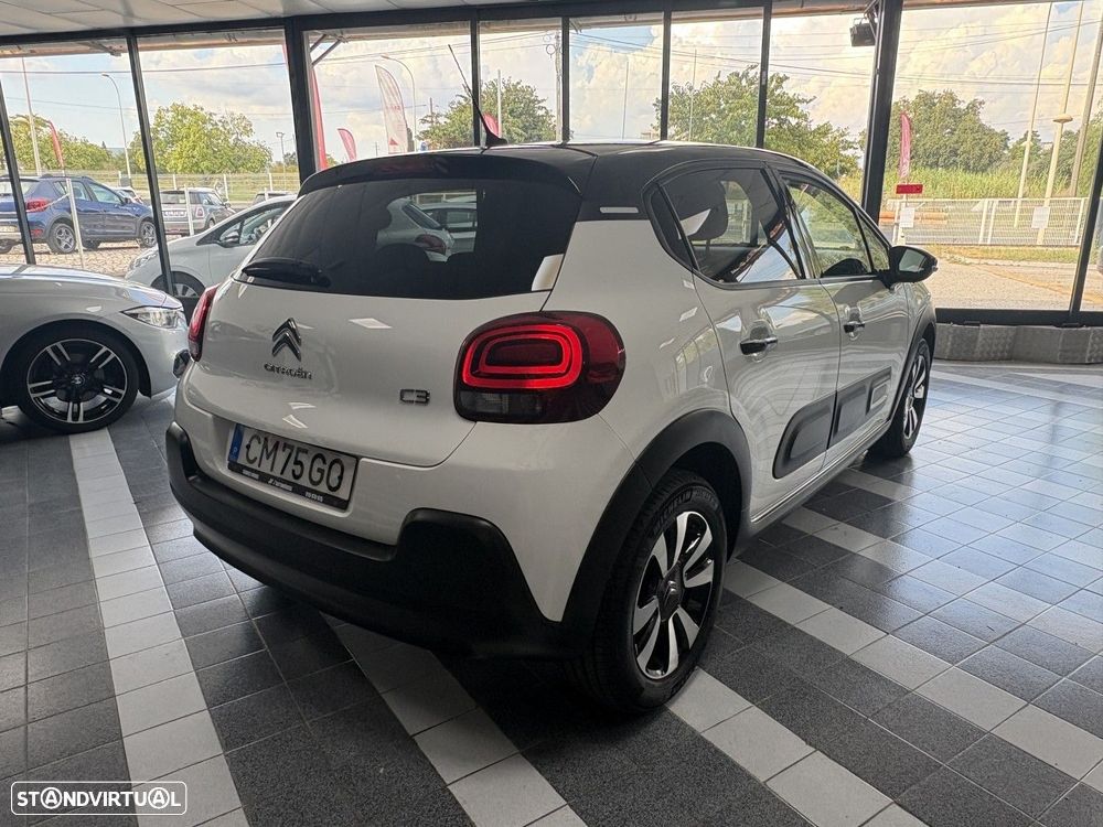 Citroën C3 1.2 PureTech Shine - 9