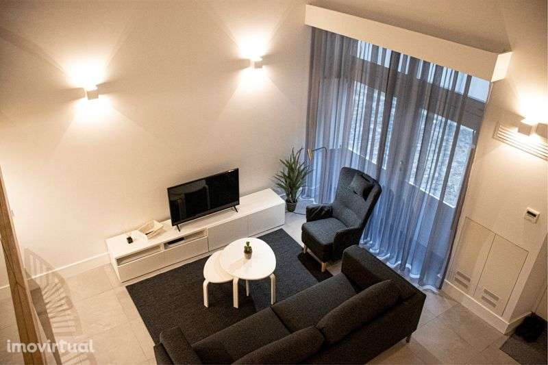 Arrenda-se T1 no centro historico - Grande imagem: 4/6