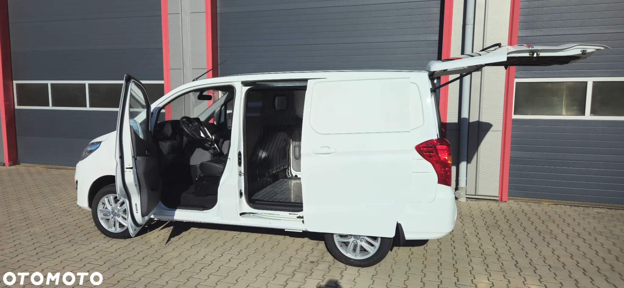 BYD ETP3 - 12