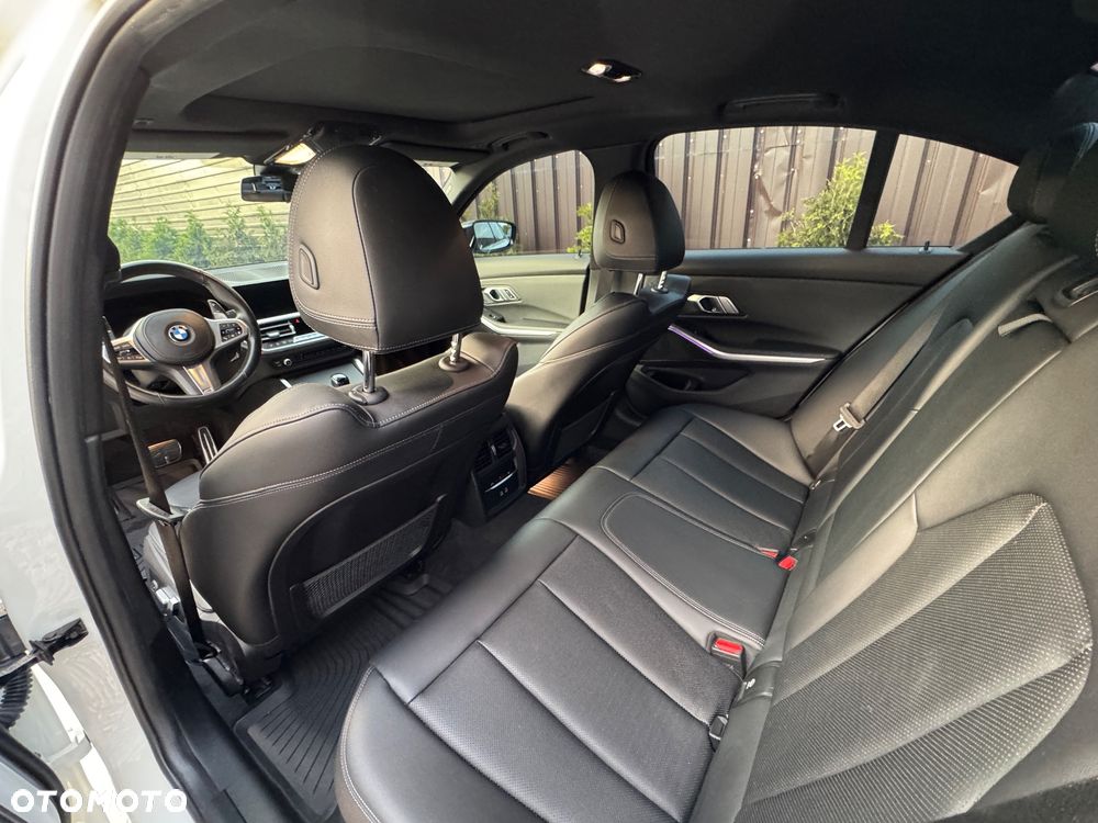 BMW Seria 3 - 24