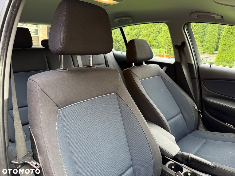 BMW Seria 1 116i - 21