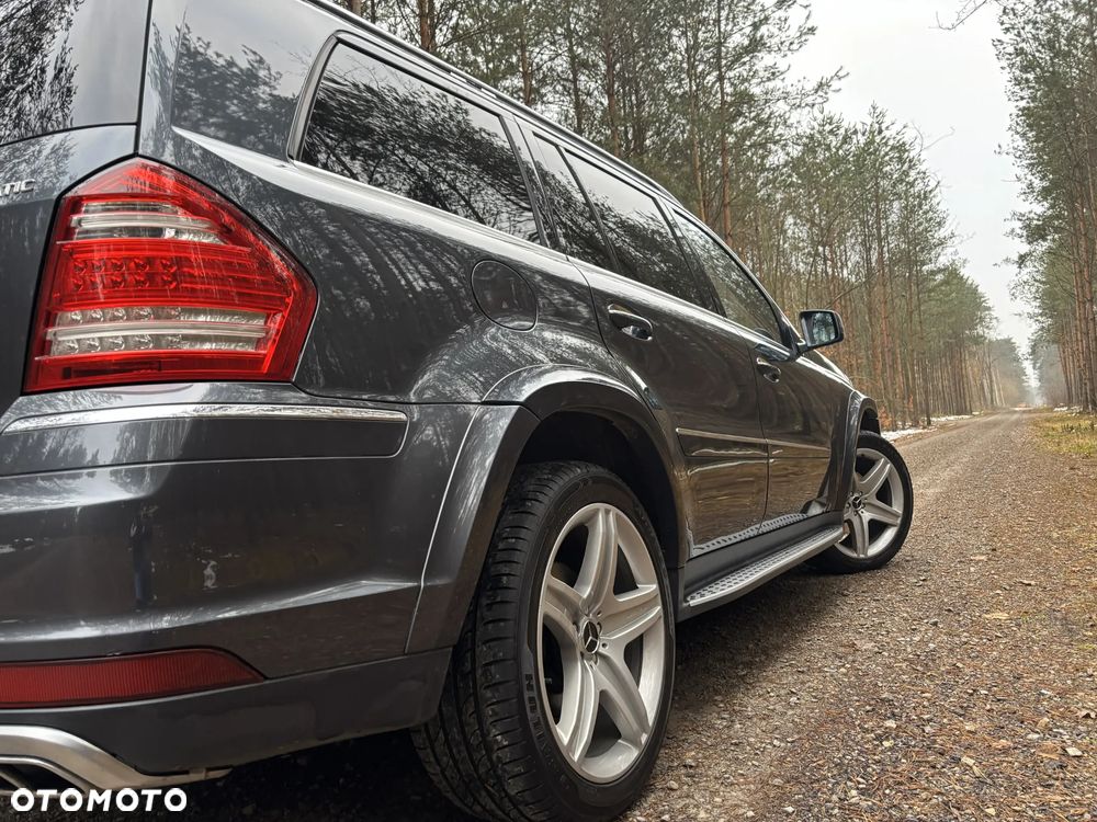 Mercedes-Benz GL ver-500-4matic-7g--tronic - 7