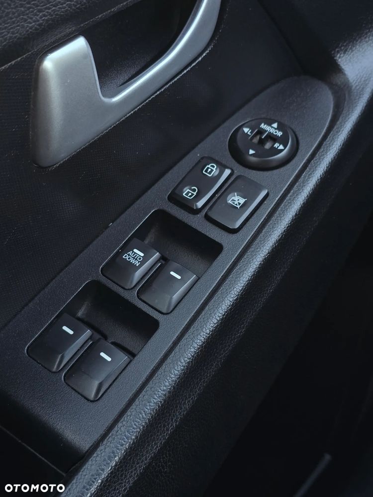 Kia Sportage 1.7 CRDI 2WD ISG Spirit - 28