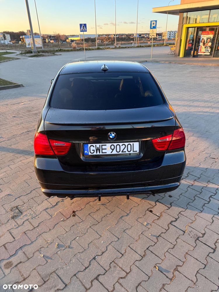 BMW Seria 3 320d - 14