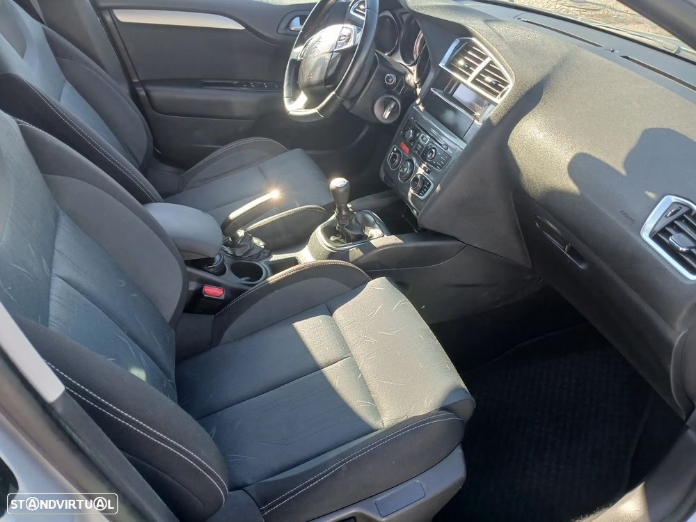 Citroën C4 1.6 HDi Seduction - 21