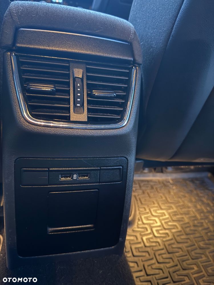 Skoda Octavia 1.6 TDI Ambition - 22