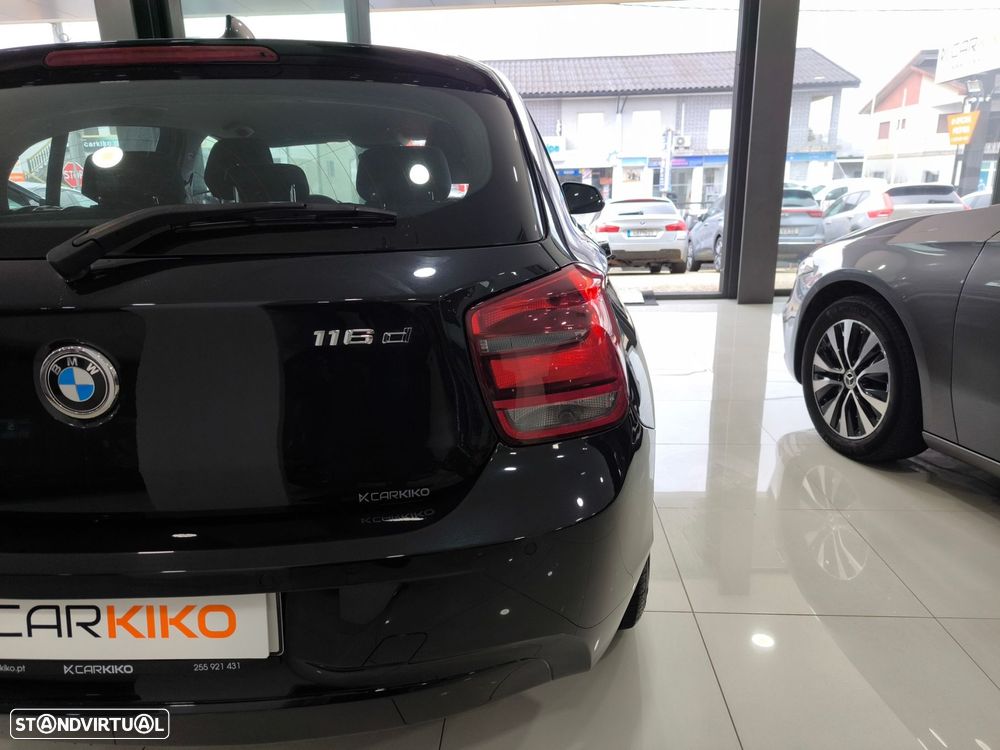 BMW 116 d EfficientDynamics - 8