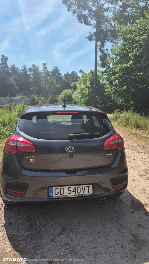 Kia Ceed 1.6 CRDi L Business Line DCT - 6