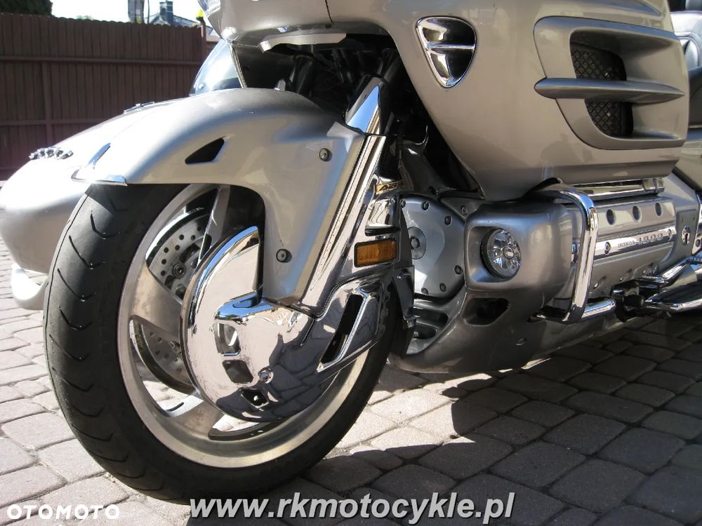 Honda GL - 11