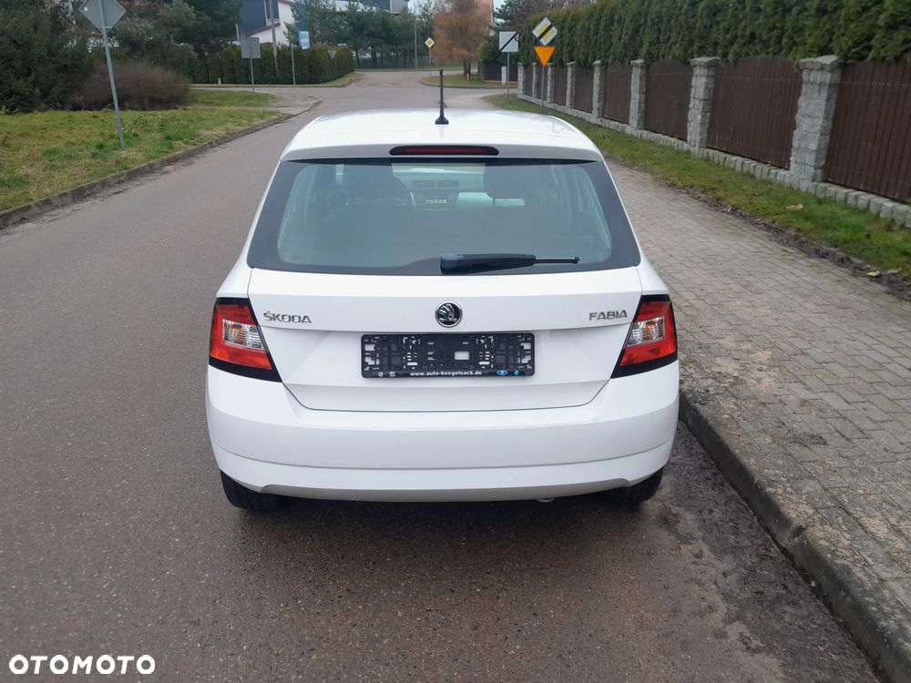 Skoda Fabia 1.0 TSI DSG Soleil - 4