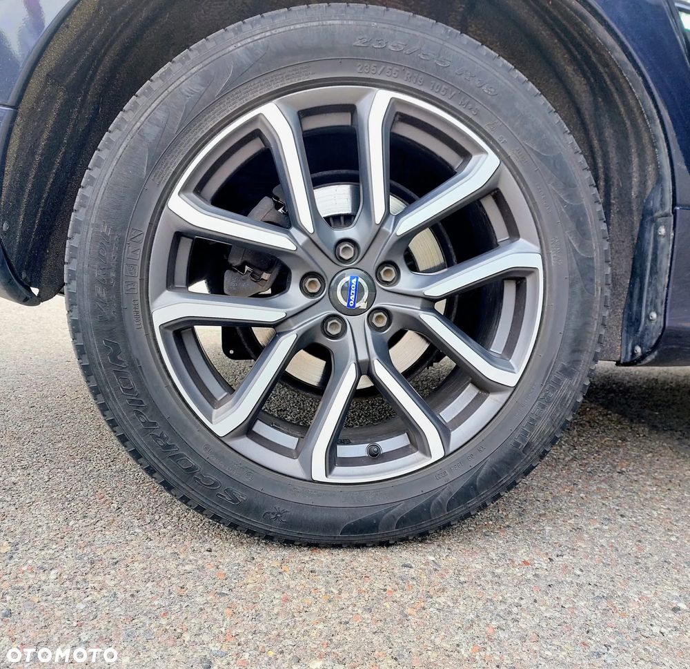 Volvo XC 60 T6 AWD Geartronic Momentum - 3