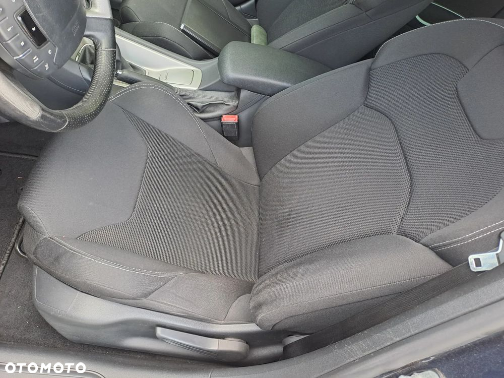 Citroën C5 2.0i 16V Dynamique - 8