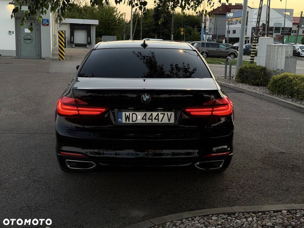 BMW Seria 7 - 5
