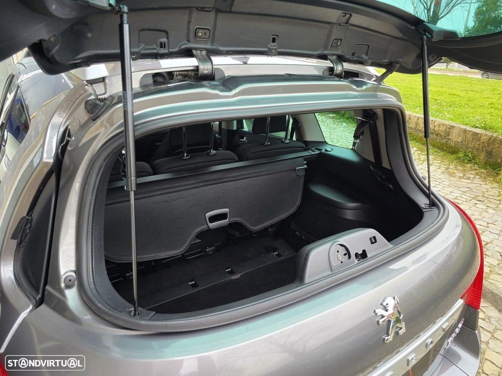 Peugeot 308 SW 2.0 HDi Sport - 17