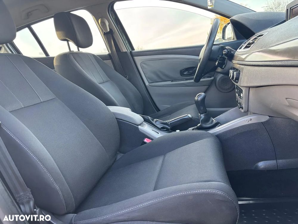 Renault Megane dCi 90 FAP Expression - 8
