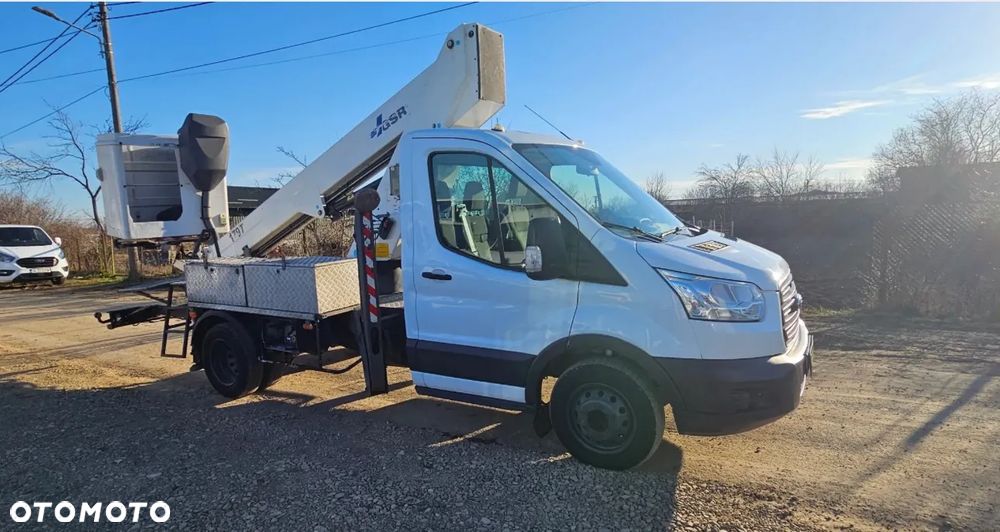 Ford Transit - 1