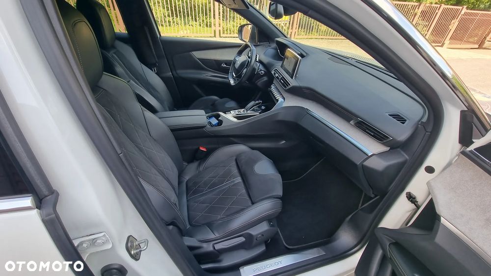Peugeot 3008 2.0 BlueHDi GT S&S EAT8 - 26