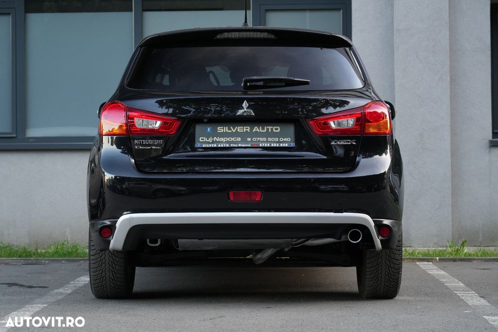 Mitsubishi ASX 1.8 DI-D 2WD Diamant Edition - 23