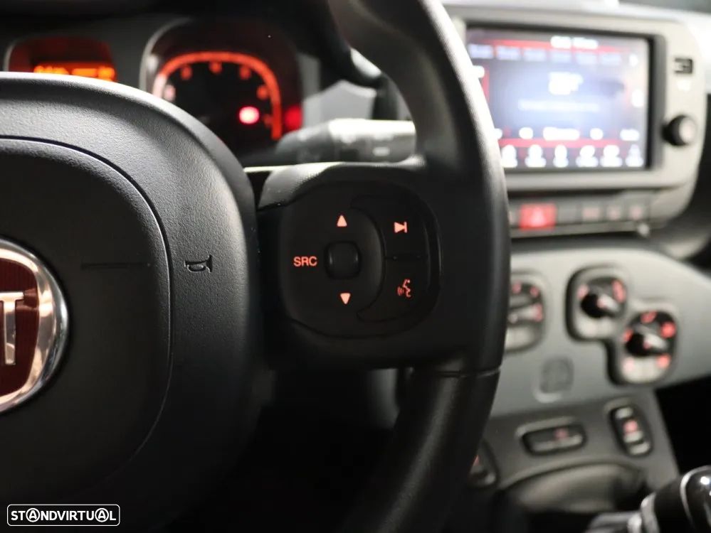 Fiat Panda 1.0 Hybrid City Cross - 19