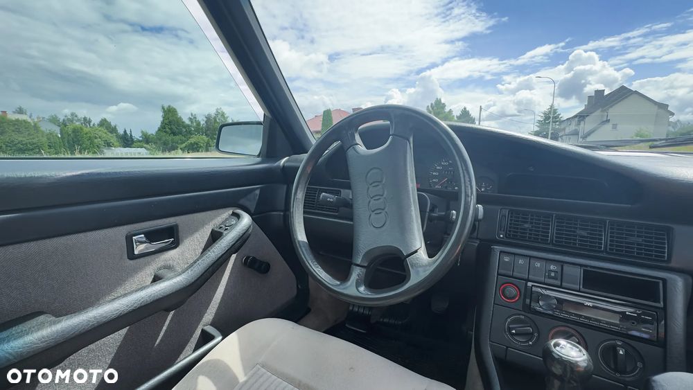 Audi 100 - 18