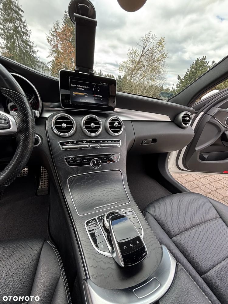 Mercedes-Benz Klasa C 200 4-Matic 7G-TRONIC - 21