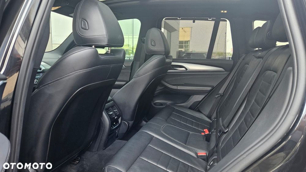 BMW X3 xDrive30i M Sport - 23