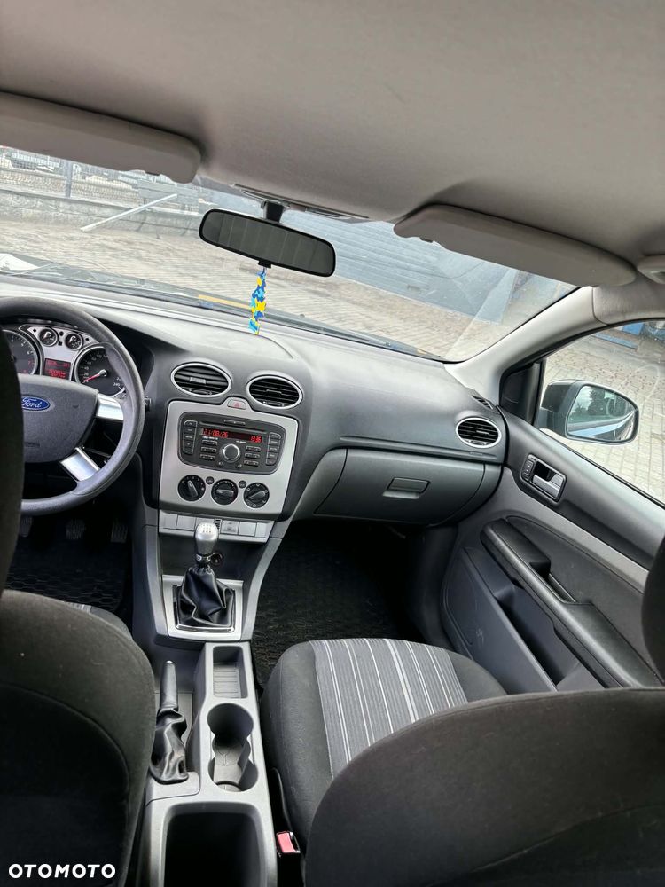 Ford Focus 1.6 Trend EU5 - 7