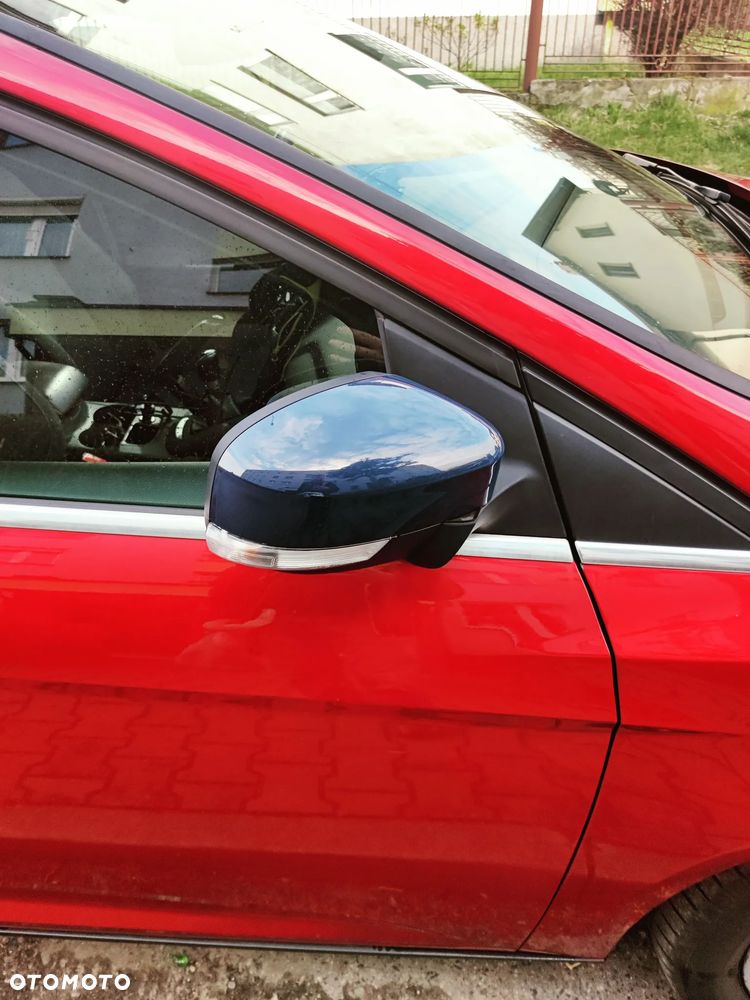 Ford Focus 1.6 Titanium - 9