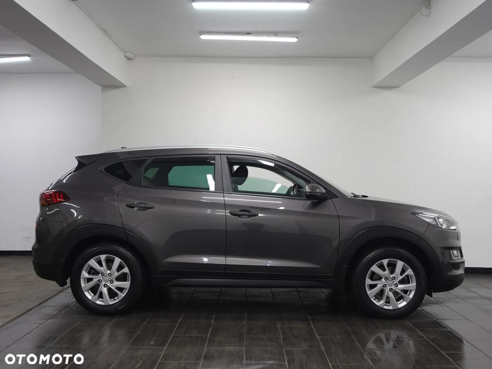 Hyundai Tucson 1.6 GDI BlueDrive Comfort 2WD - 9