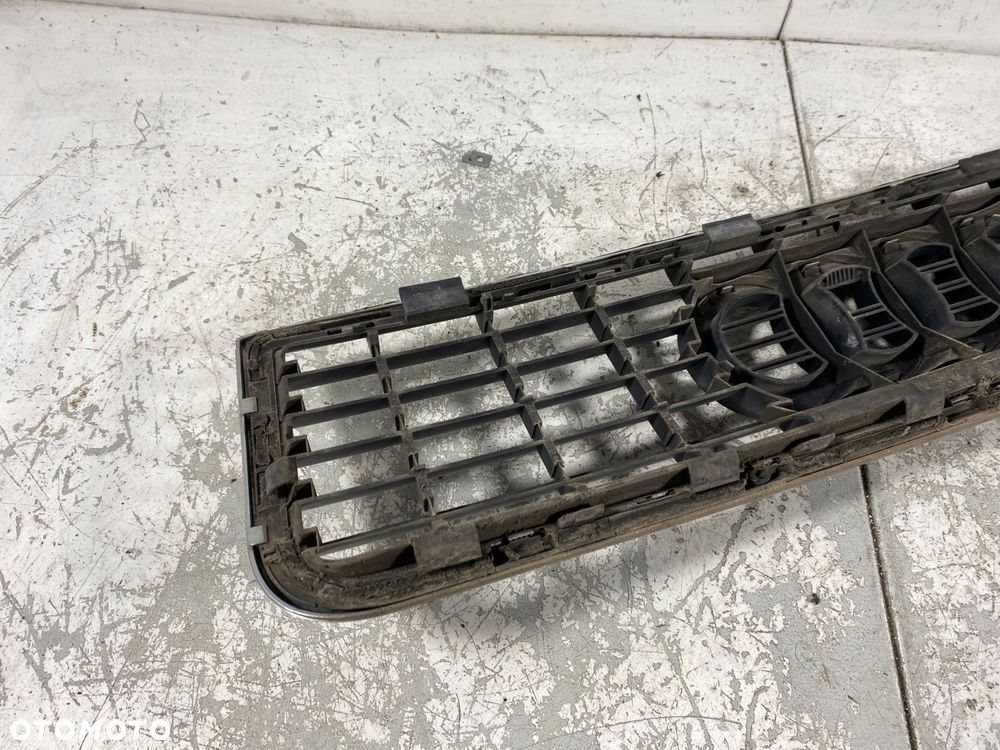 grill atrapa chłodnicy audi a4 b6 ładny ! - 5