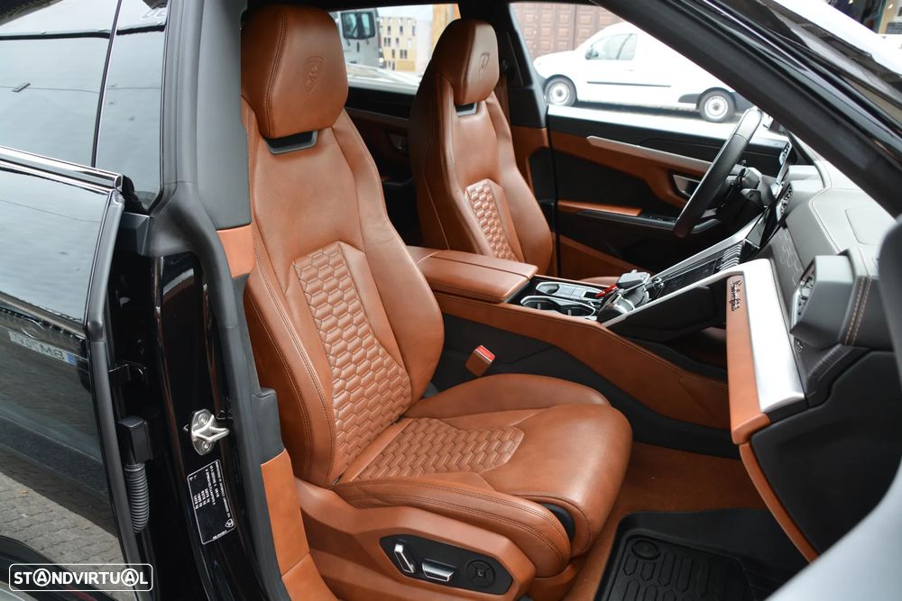 Lamborghini Urus 4.0 V8 - 40