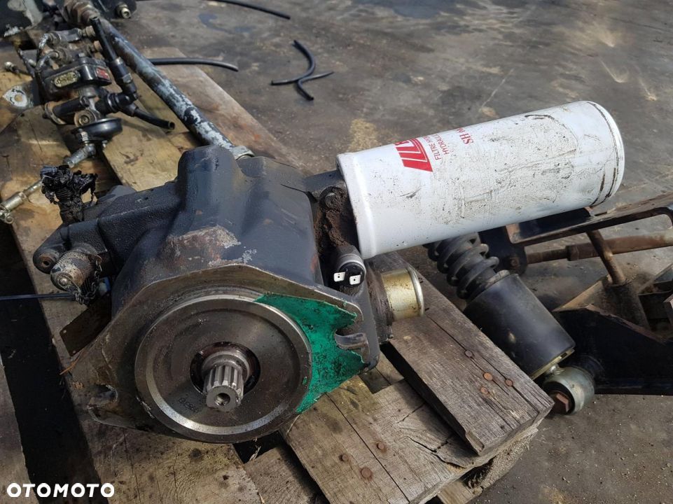 POMPA HYDRAULICZNA CASE CVX 150 VUC12H502D REXROTH - 2