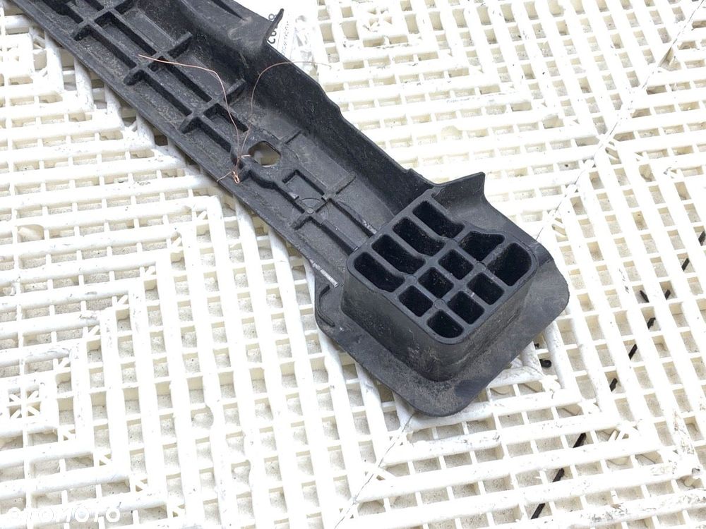 LISTWA NAKŁADKA PROGOWA LEWA  VW ID.3 (E11) 2019 - 2022 Pro 150 kW [204 KM] elektryczny 2021 - 2022 - 4