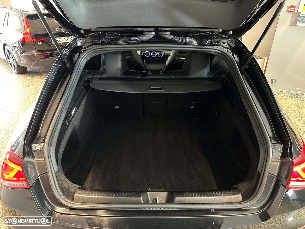 Mercedes-Benz CLA 200 d Shooting Brake AMG Line Aut. - 35