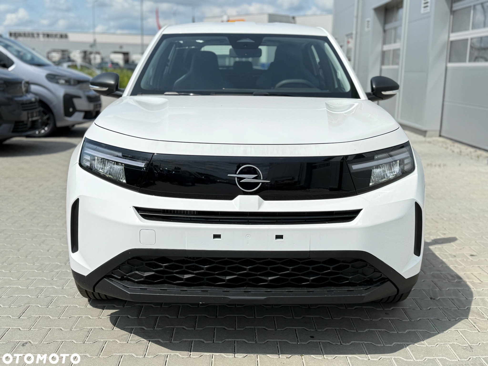 Opel Frontera 1.2 T mHEV Edition eDTC6 - 2