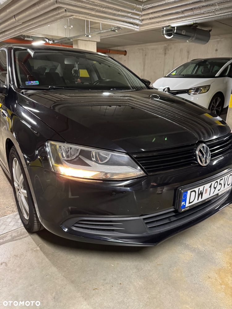 Volkswagen Jetta 1.6 TDI Trendline CityLine - 12