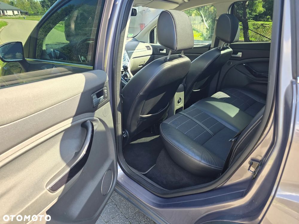 Ford Kuga 2.0 TDCi Titanium S - 10