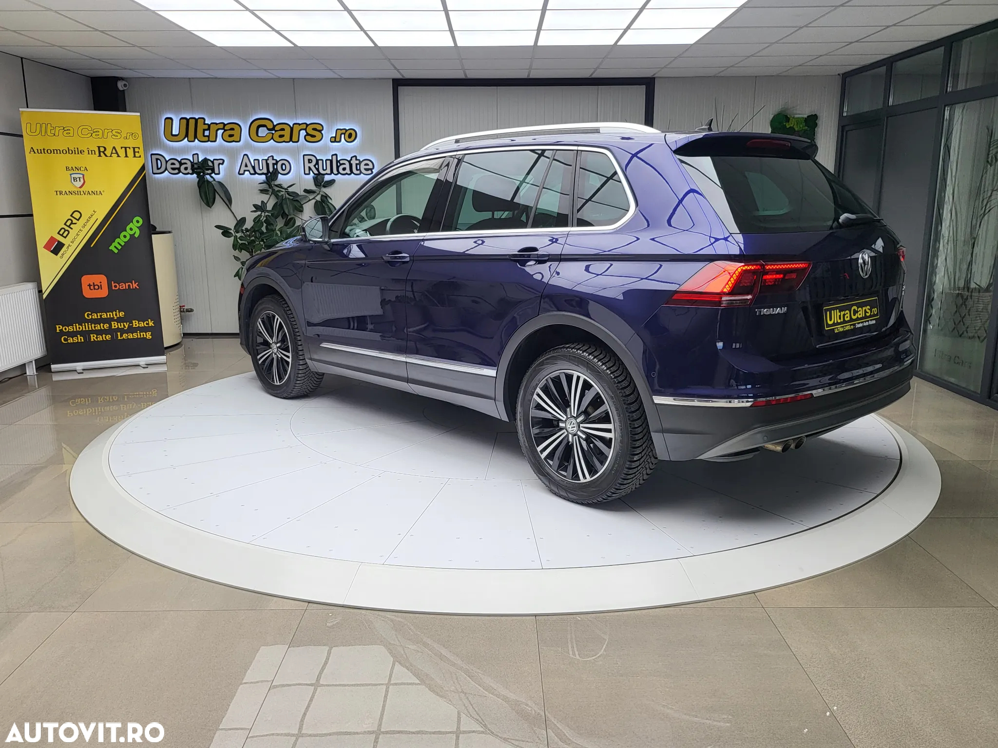 Volkswagen Tiguan 2.0 TDI 4Mot DSG Highline - 4