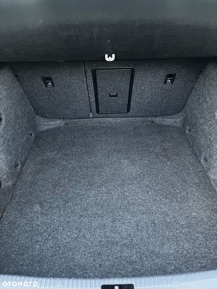 Skoda Octavia 2.0 TDI Edition - 5