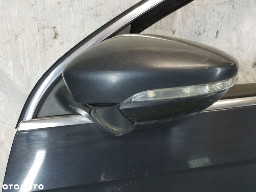 lusterko lewe vw passat b7 kod li7f 7 pinów - 1