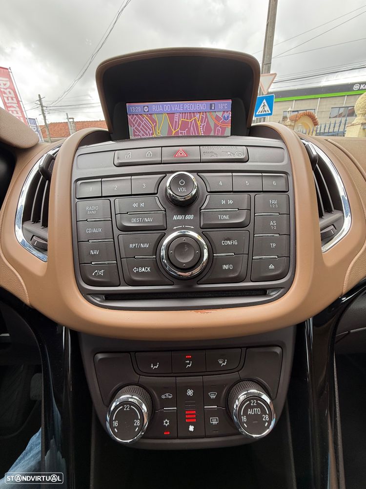 Opel Zafira 1.6 CDTi Executive - 31